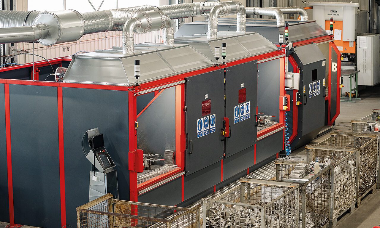 Robotic Welding 1 svg+xml;charset=utf