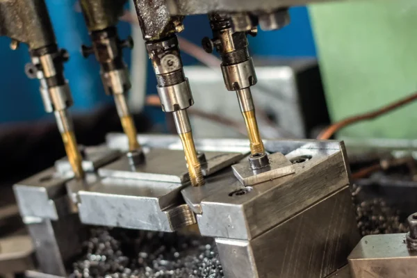 Gwintowanie-otworow- Gwintowanie-otworow-